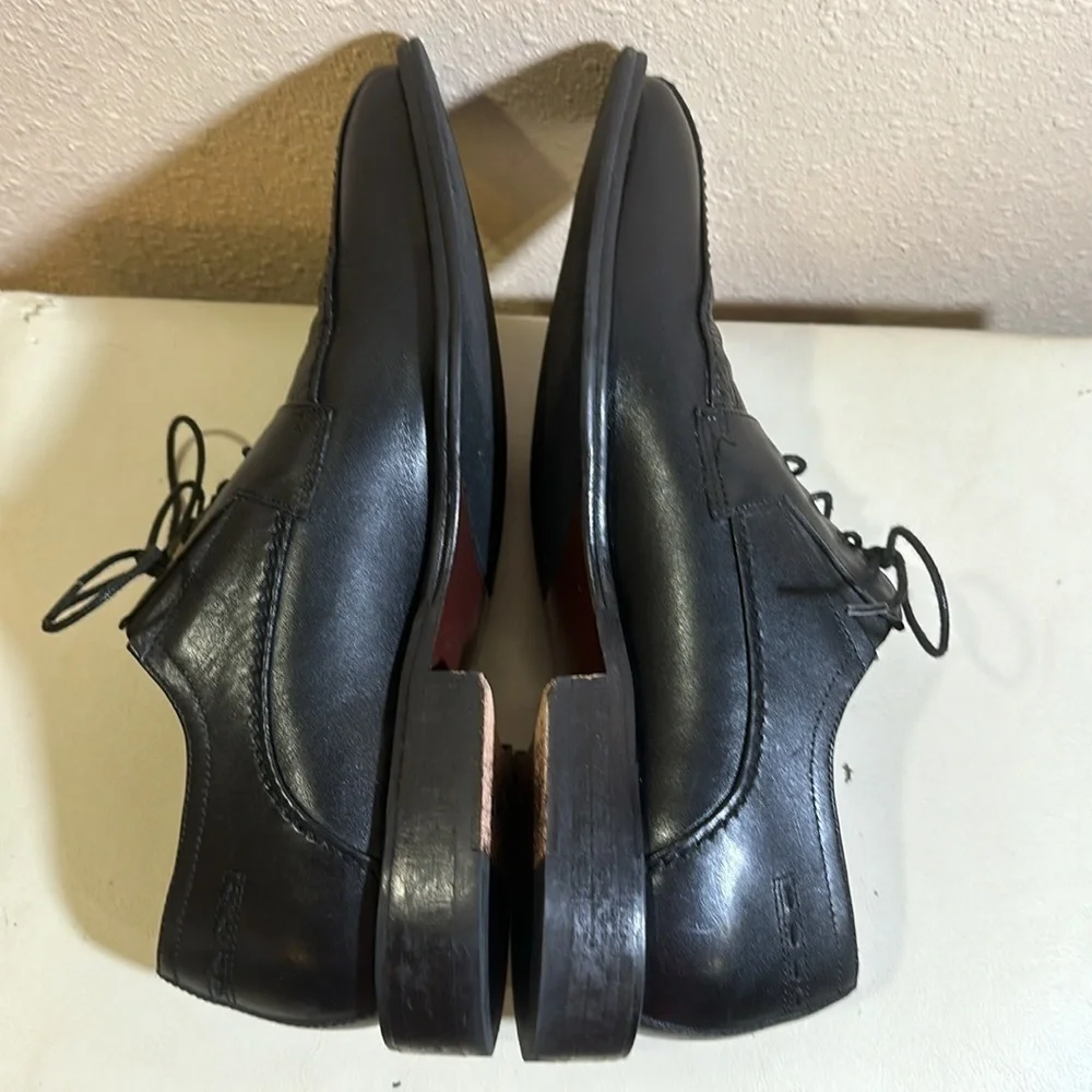 Brass boot dress shoes, size 9